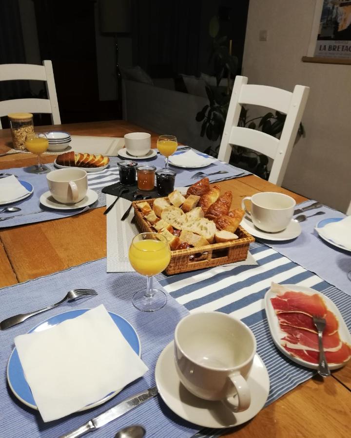 Le Tregonnec, Pres De Morlaix, Roscoff Bed & Breakfast Plouvorn Ngoại thất bức ảnh